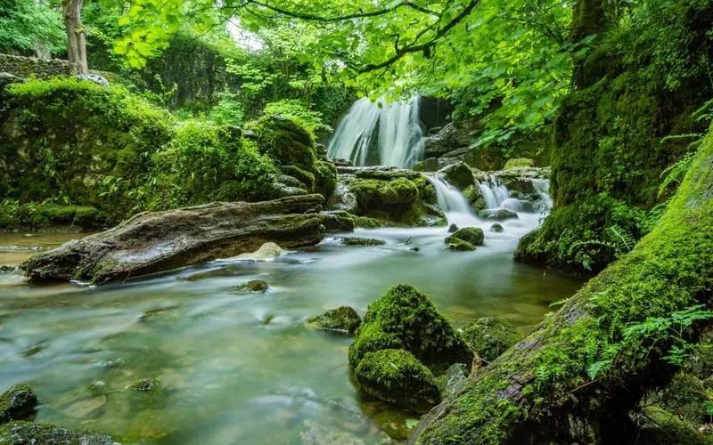 电子高精度智能制造
